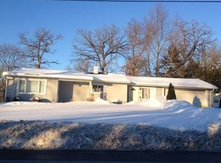 132 Hazard Rd, Carpentersville, IL 60110