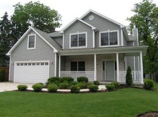 531 W Harding Rd, Lombard, IL 60148