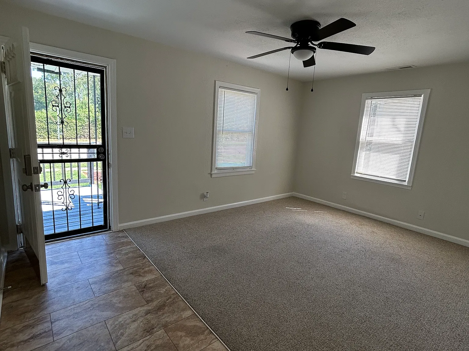 2 bed, 700 sqft, $1,250 — Photo 4