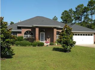 1931 Resort St, Navarre, FL 32566