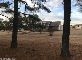 207 Kaufman Ln, Hattieville, AR 72063