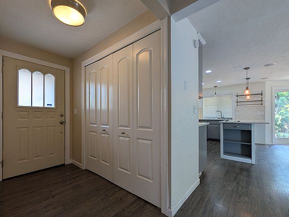 4th image of 3570 Hickory Ave