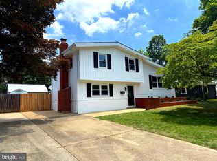 1100 Dorchester Dr, Newark, DE 19713