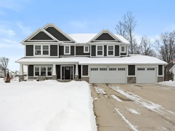 3361 Box Elder Dr, Jenison, MI 49428
