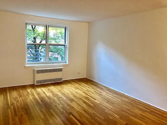 Rented by Nest Seekers International | media 8