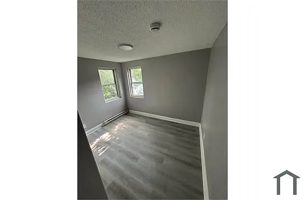 Building Photo - 3907 Penhurst Ave #D