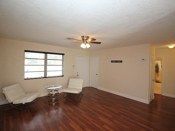 4th image of 4300 NW 34th Ct