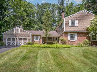 285 Panorama Trl, Rochester, NY 14625