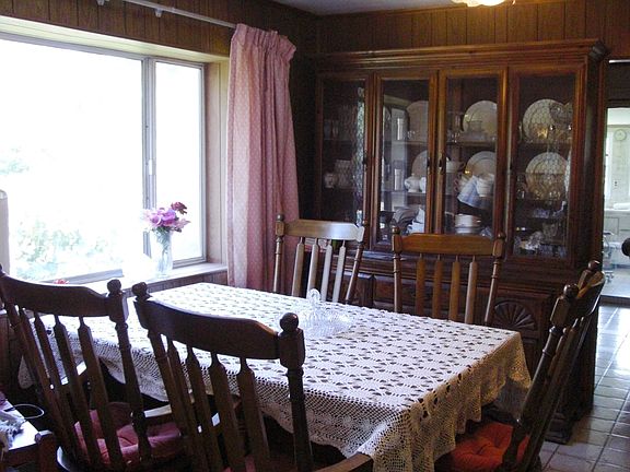 dining room with ceramic flo