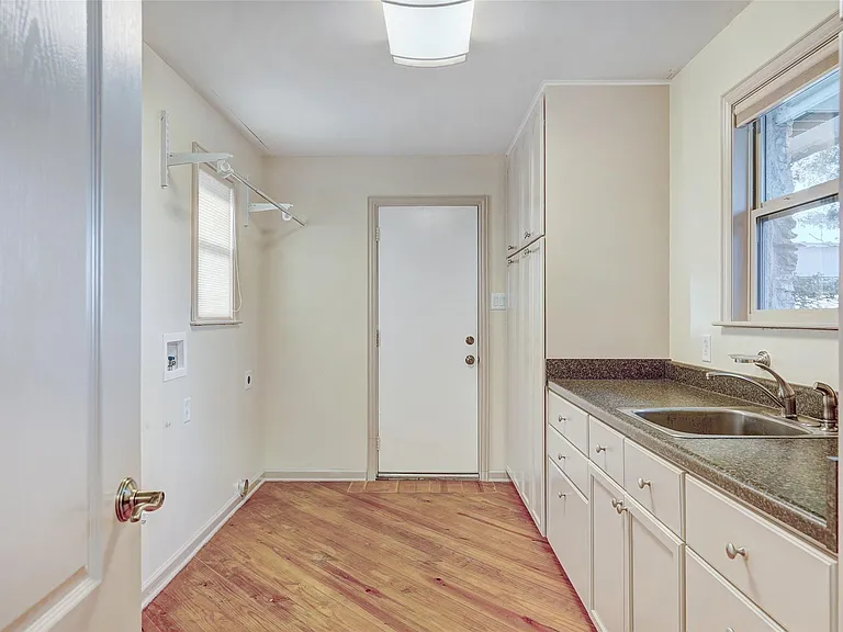 800 County Road 117 — Photo 25