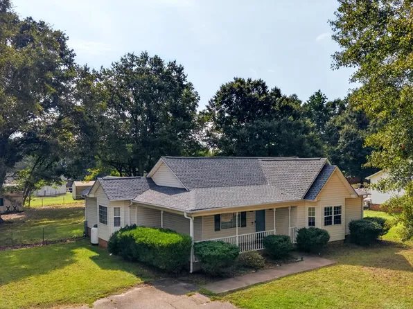 3980 Parris Bridge Rd, Boiling Springs, SC 29316
