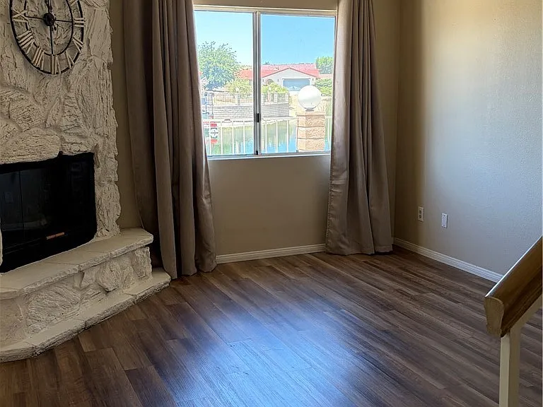 11454 Nautical Ln #4 — Photo 5
