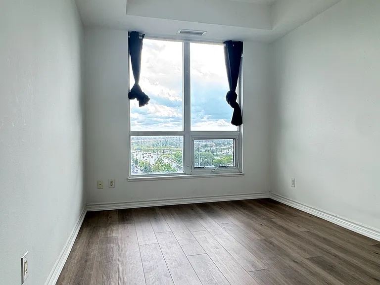 8323 Kennedy Rd #815 — Photo 4