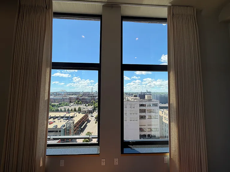 320 E Buffalo St #803 — Photo 10