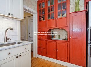 180 Commonwealth Ave APT 11, Boston, MA 02116