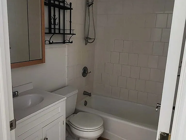 18449 Shasta Dam Way #2 — Photo 34