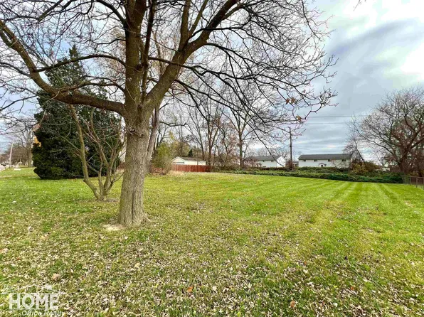 809 W Main St, Durand, MI 48429