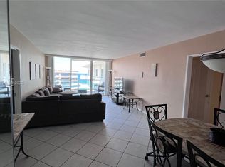 5161 Collins Ave APT 1701, Miami Beach, FL 33140