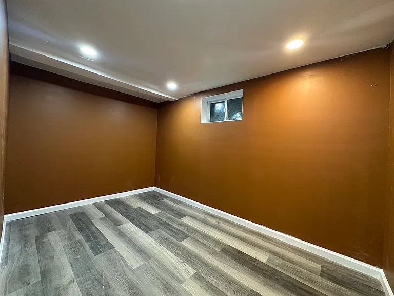 27 Dosoris Way — Photo 23