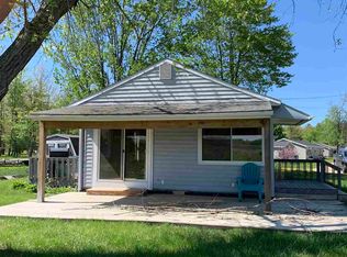 5770 S Island Dr, Beaverton, MI 48612