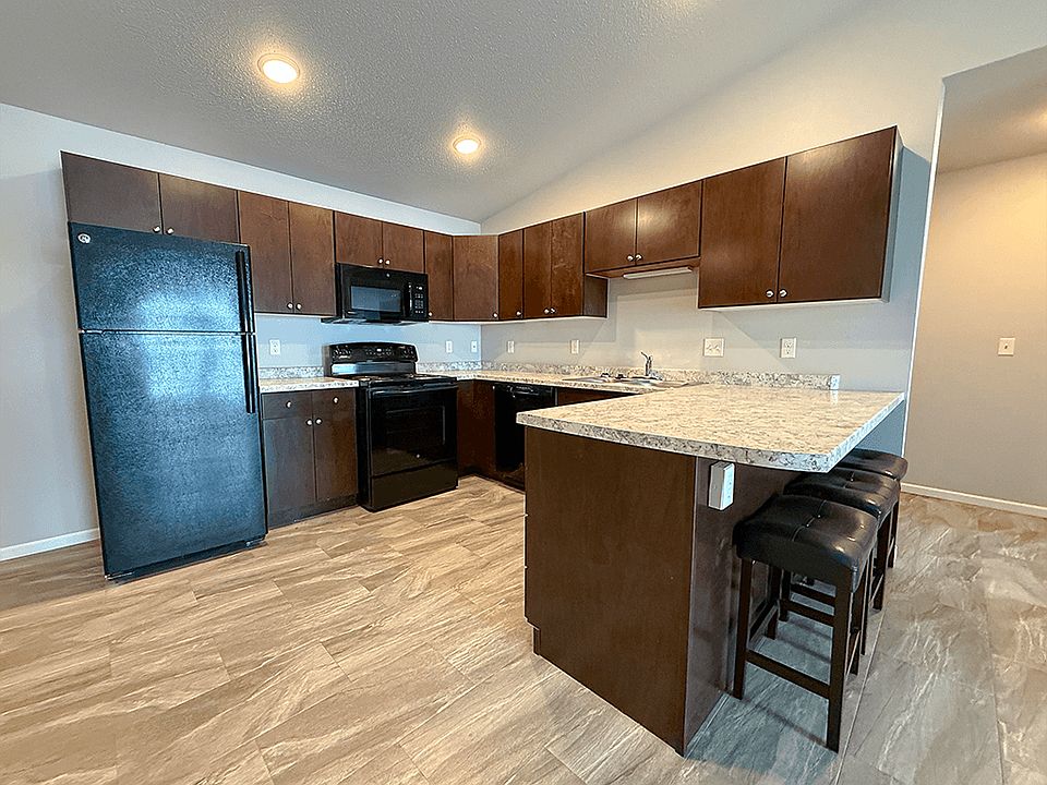 Kitchen Island (in select homes)