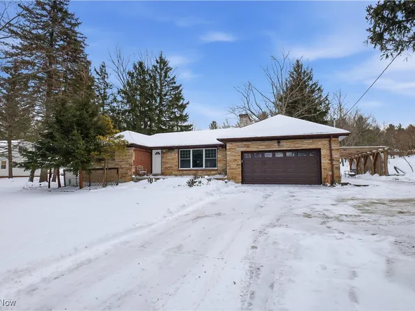 1549 W Sprague Rd, Broadview Heights, OH 44147