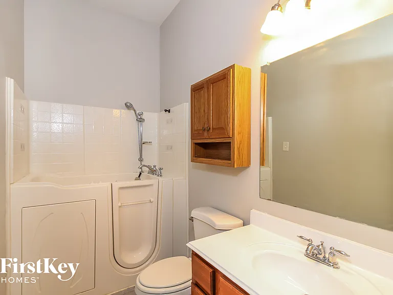 424 Stampede Ct — Photo 13