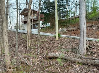 506 Lindsey Mill Cir, Lake City, TN 37769