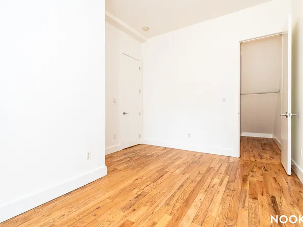 2124 Fulton Street image 11 of 15