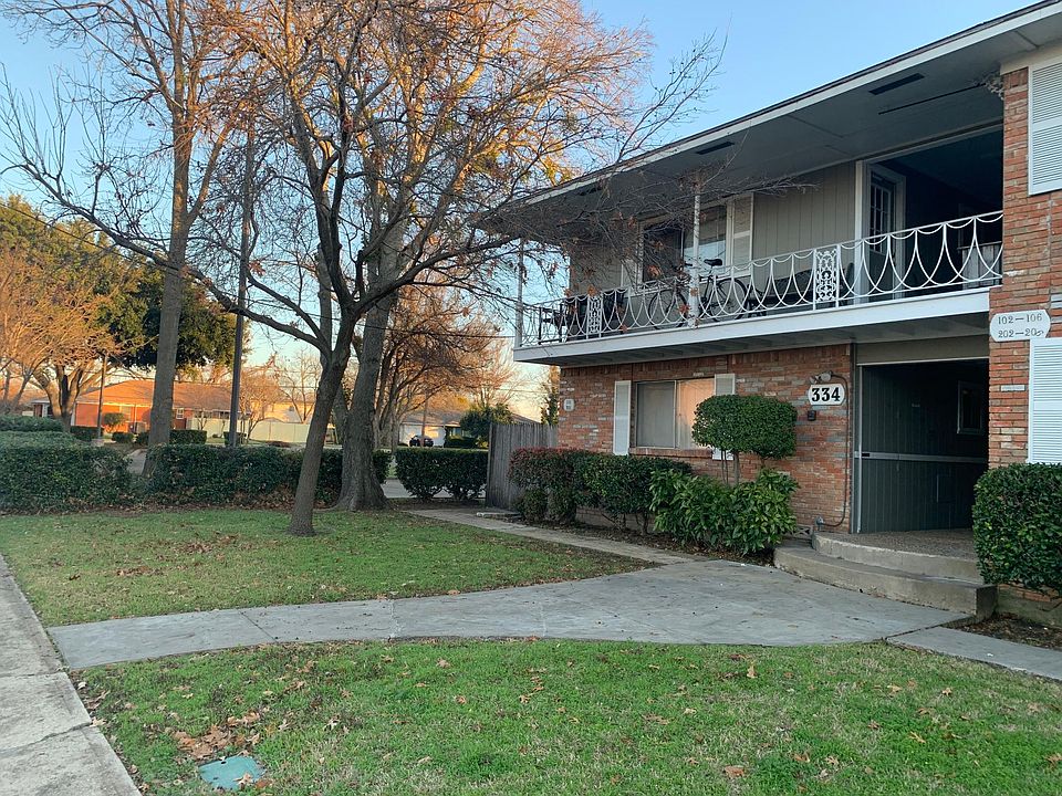 Front view of Polkwood Apartments