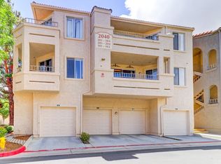 2040 Las Colinas Cir UNIT 201, Corona, CA 92879