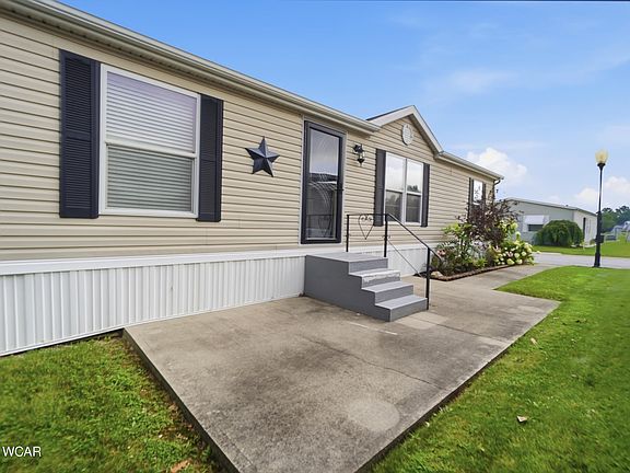 5th image of 573 Waterview Cir