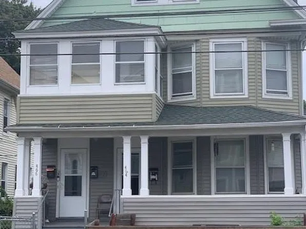 464 Hollister Avenue, Bridgeport, CT 06607