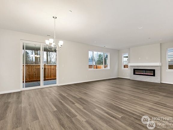 3rd image of 7485 86th Drive NE #35