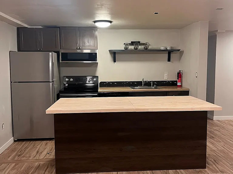 1339 Cherry Dr — Photo 3