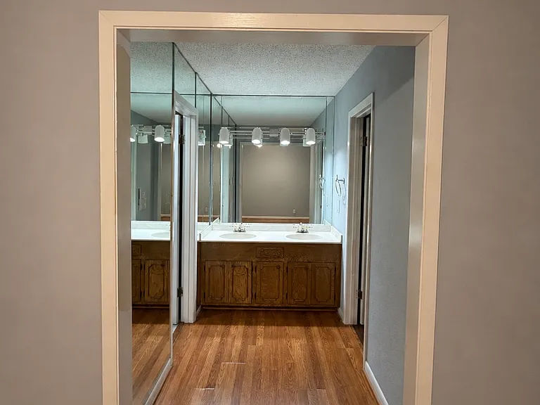 652 Birchwood Dr — Photo 6