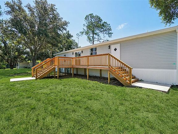 2nd image of 29417 Kelly Dr