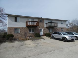 21 Old Saint Louis Rd, Belleville, IL 62223