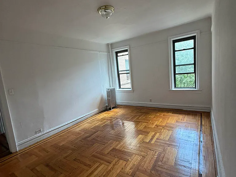 35-10 150th St #5E — Photo 7