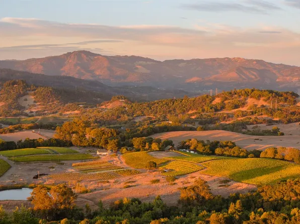 5561 Sonoma Mountain Road, Santa Rosa, CA 95404