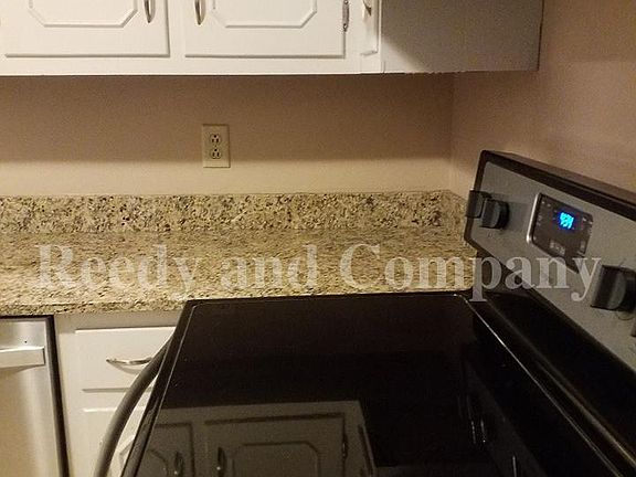 5th image of 2319 Lovitt Dr