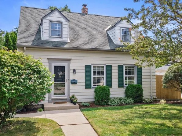 3621 East Van Norman AVENUE, Cudahy, WI 53110