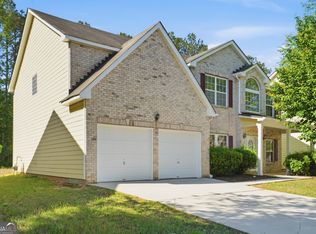 4969 Locherby Dr, Fairburn, GA 30213