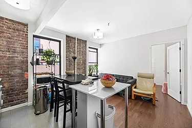 Rented by Living New York