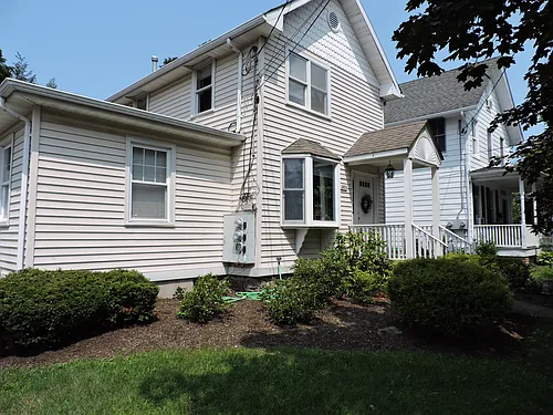 213 Holmes St #1 Photo 1