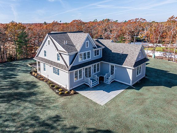 5th image of 21 Manor Drive