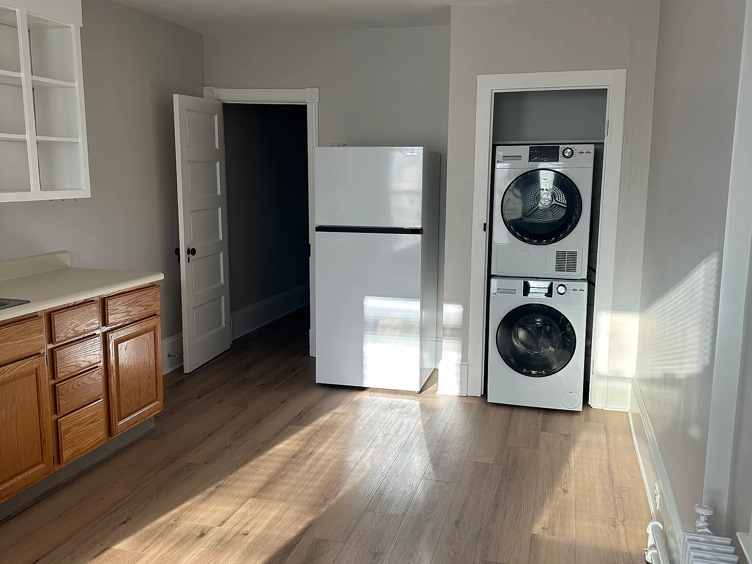 1 bed, $2,100 — Photo 1