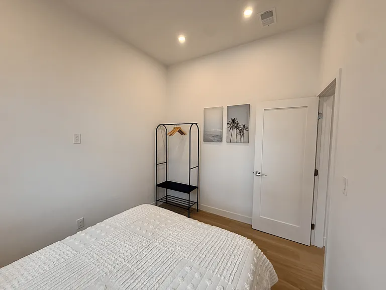 2175 Bacon St #1 — Photo 5