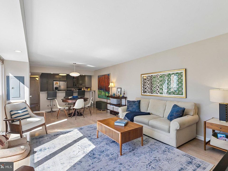 1st image of 130 Spruce St APT 23B