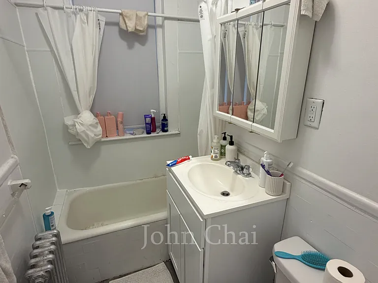 120 Washington St #1 — Photo 28